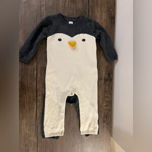 GAP Charcoal and Cream Penguin Onesie